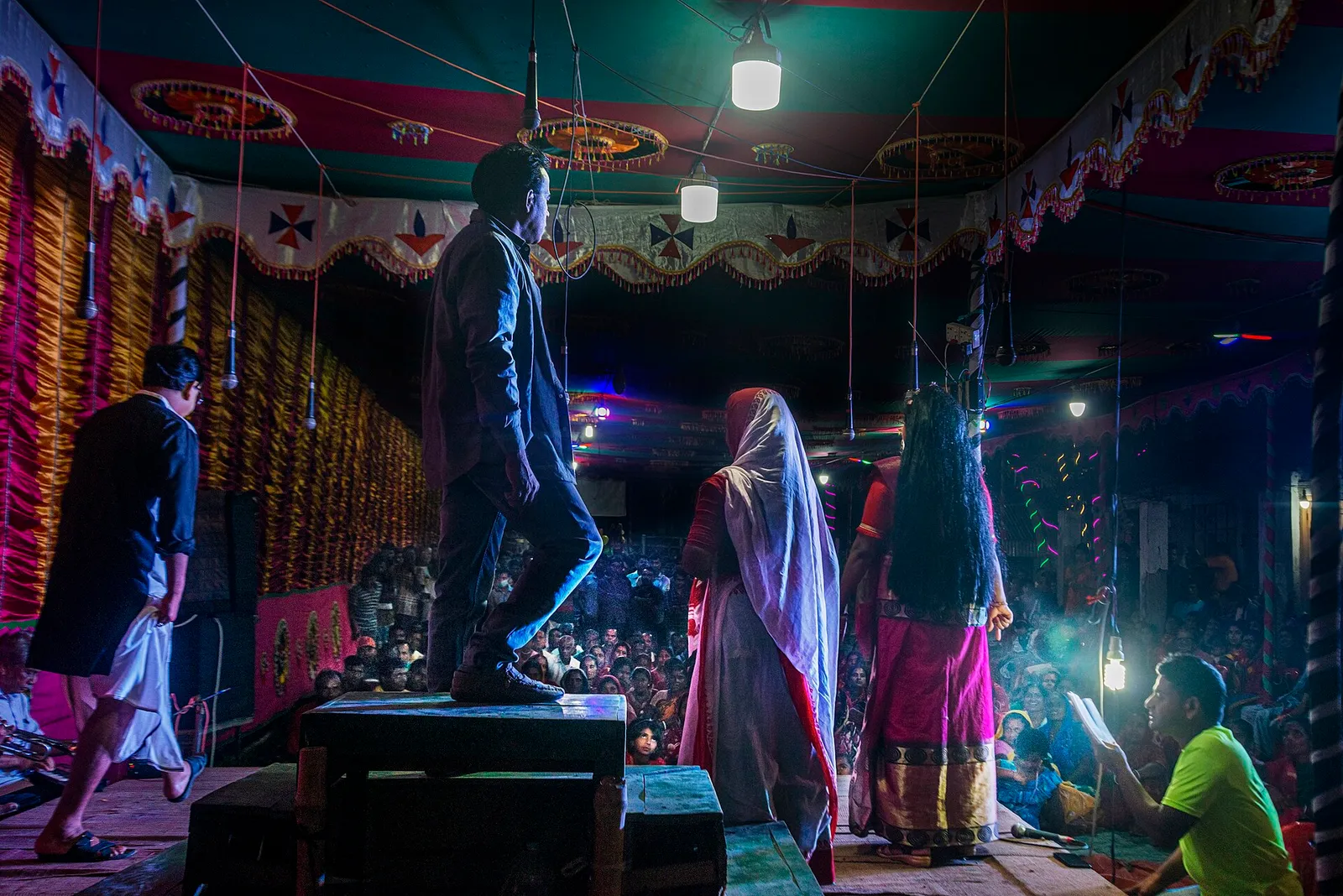পাবনায় তিন দিনের নাট্যোৎসব, মঞ্চে আসছে নতুন দুটি নাটক